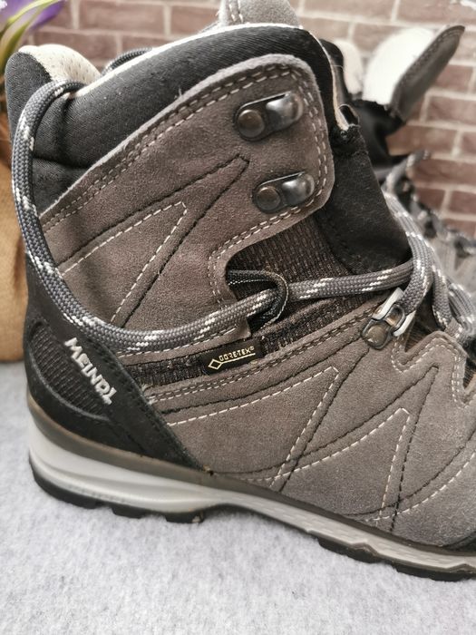 Ботінки 41 розмір, Meindl, з мембраною Gore-tex.
