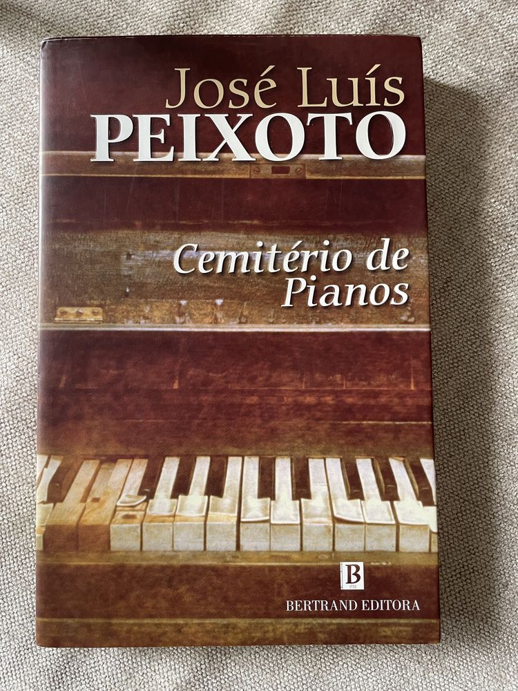 Cemitério de pianos, José Luís Peixoto