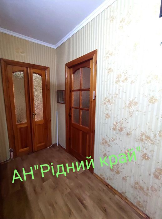 Без комісії! Продамо затишну 2у кв. з кап.гаражем.