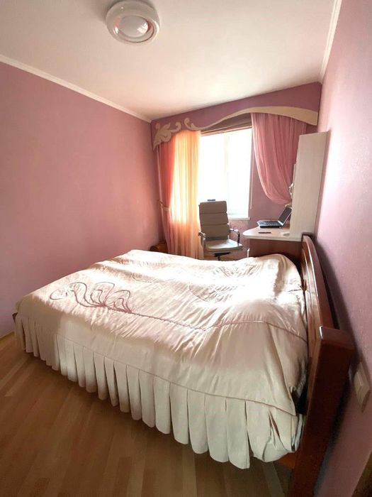 Продам 2-кім. квартиру в П'ятихатках, Гацева, 7