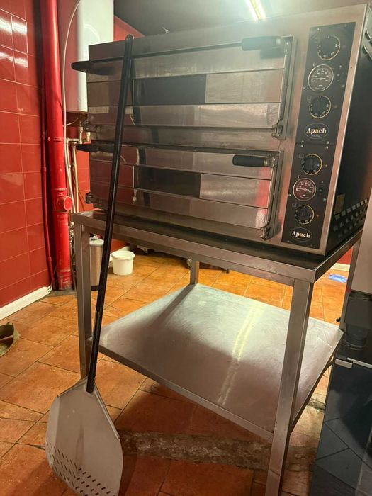 Пицца печь APACH с подставкой и лопатой для пиццы
