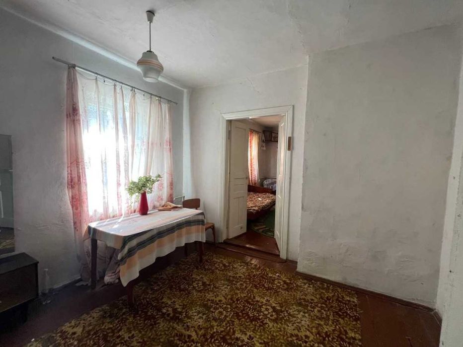 Продаж будинку 60м2, 4 кімнати, 43 сотки.Власний вихід до річки.ID:201