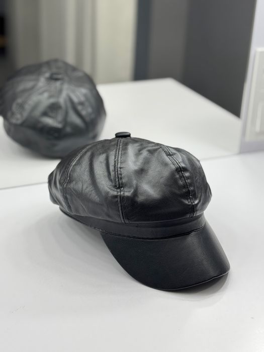 Кепка з екошкіри, восьмиклинка, унісекс