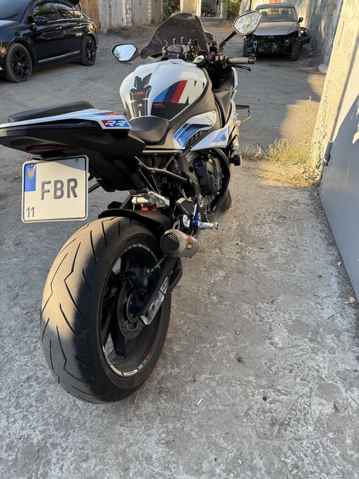 БМВ S1000RR M paket