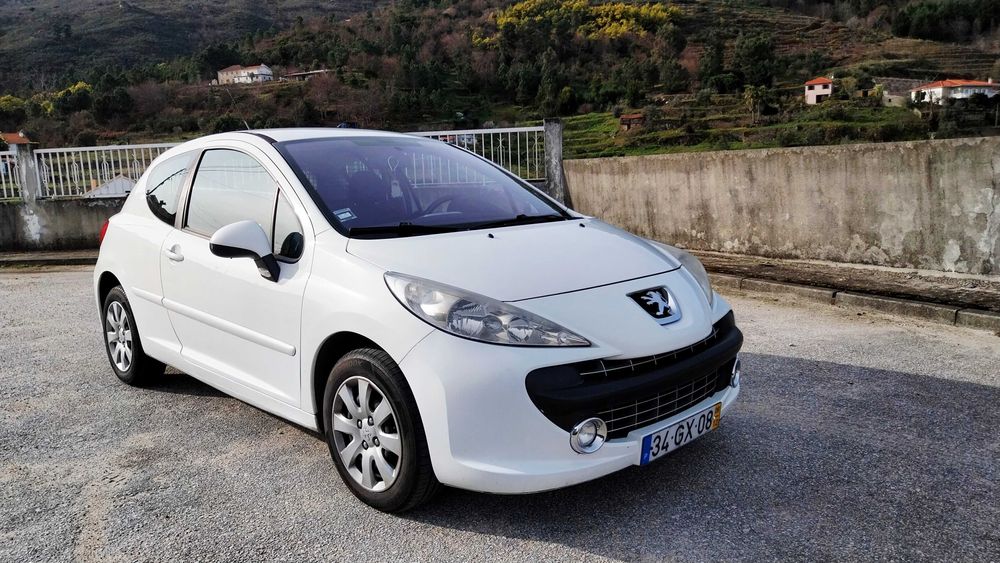 peugeot 207 1.6 hdi