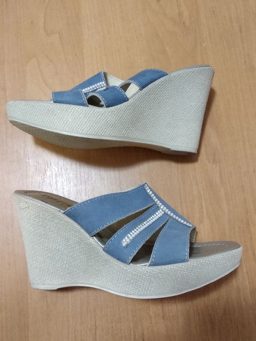 шлепанцы  шлепки