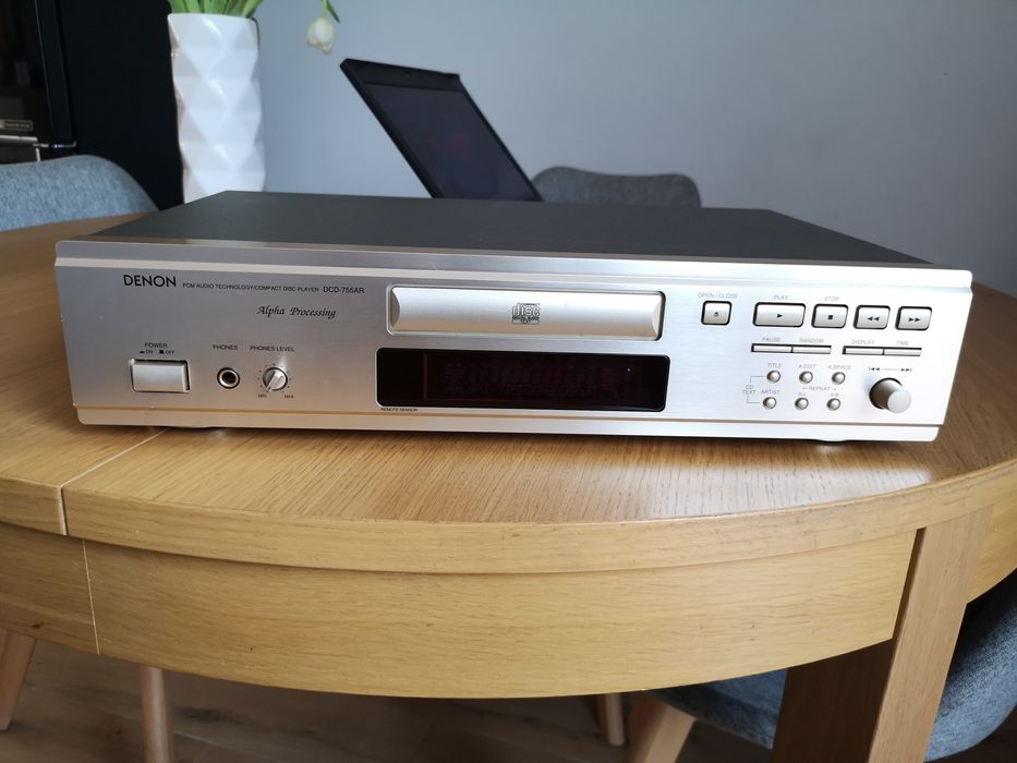 Odtwarzacz CD Denon DCD 755AR