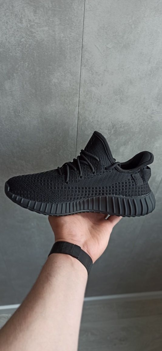 Кросівки Adidas Yeezy Boost 350 Black