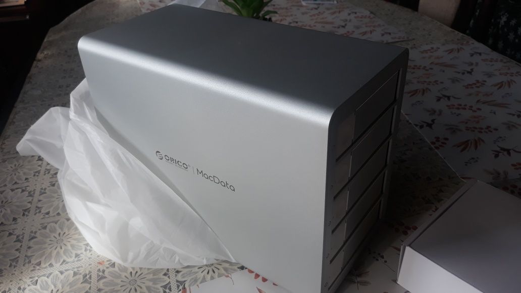 ORICO MacData 5 obudowa dysku HDD 110TB macierz RAID stacja dokująca