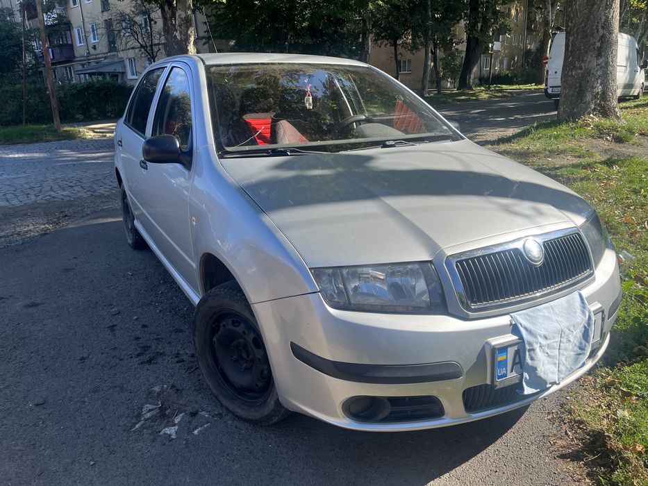Шкода фабія 1.4 2006 року випуску