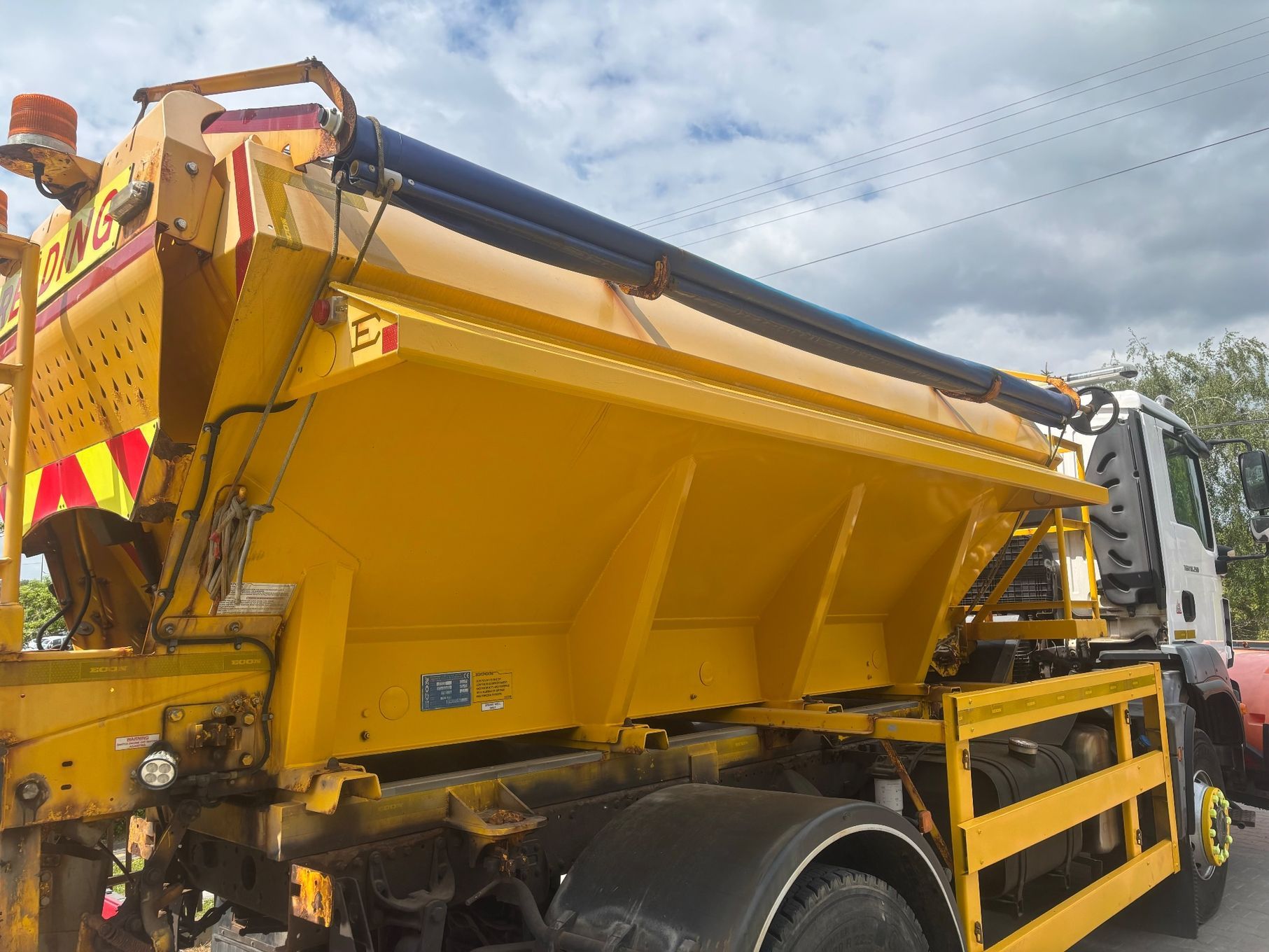 MAN TGM 18.290 4X4BB PIASKARKA SOLARKA ECON PŁUG  MAN TGM 18.290 4X4 BB 2016 E VI piaskarka solarka econ pług schmidt