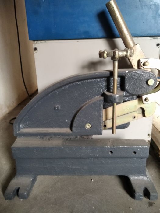 Gilotyna ręczna do metalu