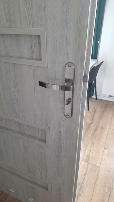 Drzwi wewnętrzne Artens - drzwi z ościeżnicą 80 cm
