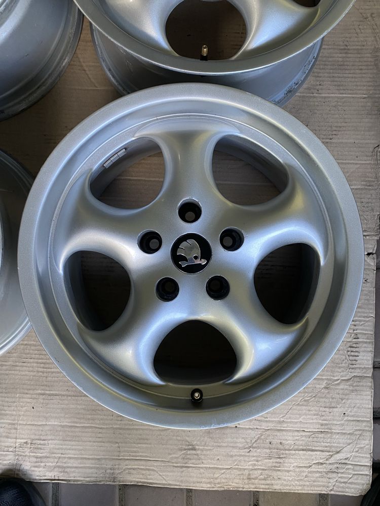 Диски R16 5-112 7.5J ET35 SKODA/VW/SEAT/MERCEDES