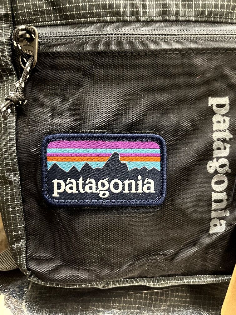 Сумка через плече з патчем Патагонія Patagonia Патагония