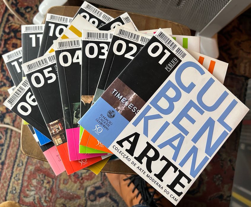 Colecção Gulbenkian Público Arte (13 Volumes)