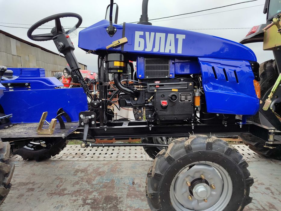 Трактор Булат Т185 16 лошадей + фреза и плуг