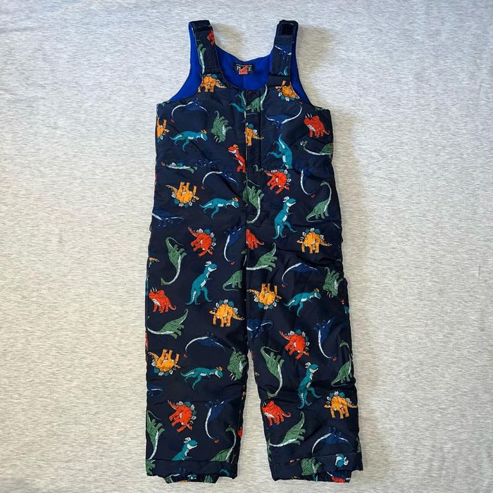 Продам зимовий комплект на хлопчика 4 роки