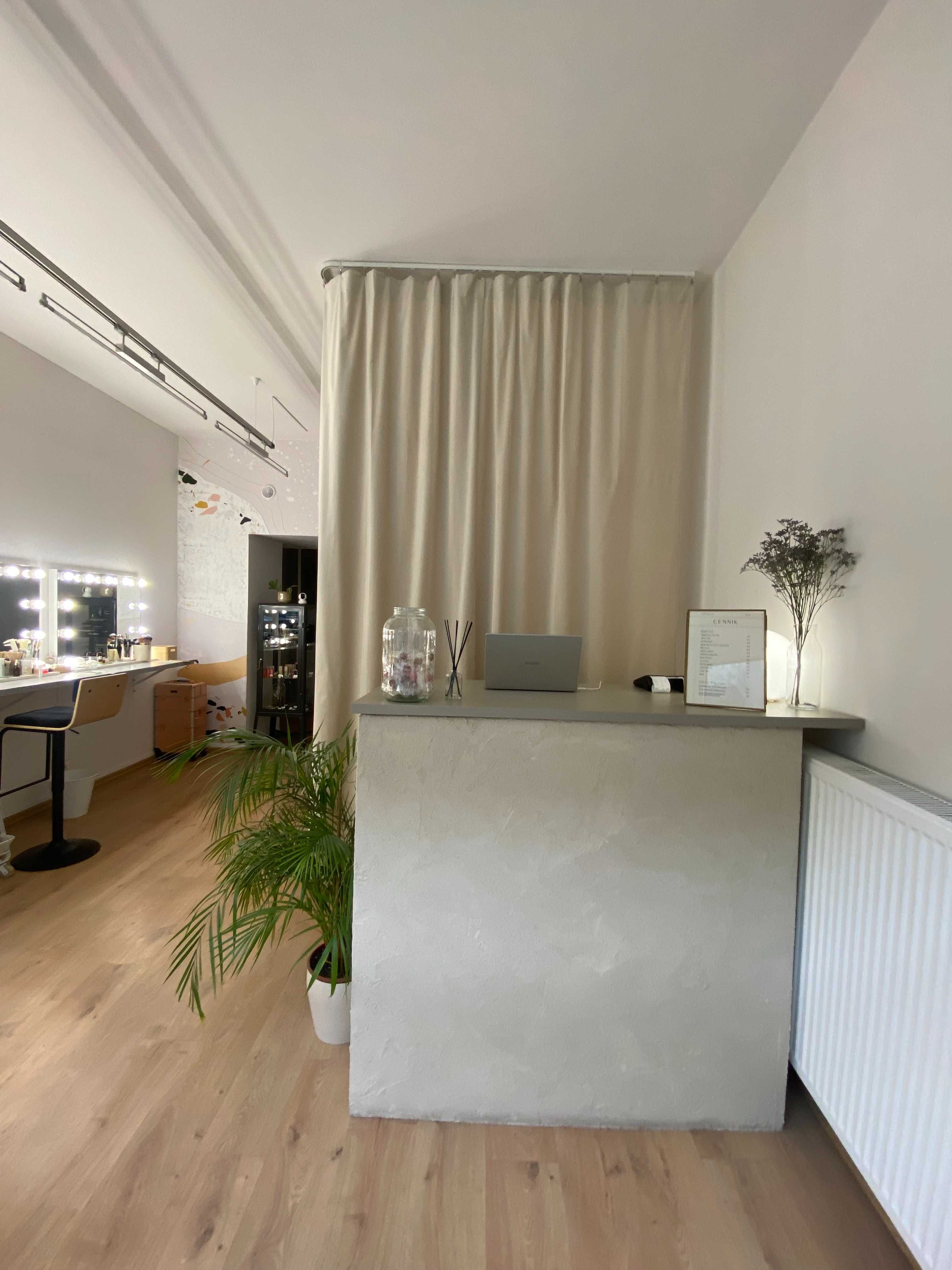 Odstąpię / sprzedam salon kosmetyczny - Warszawa Centrum (Śródmieście)
