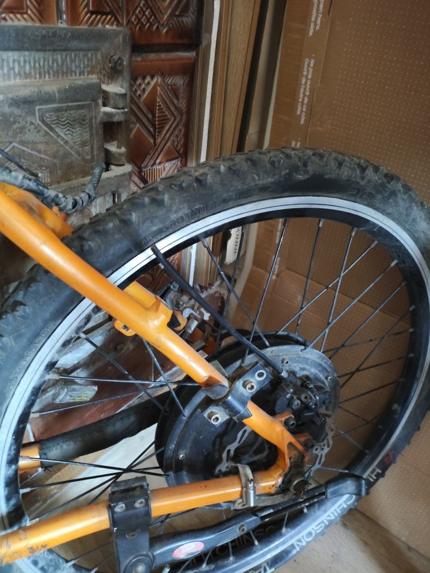 Silnik BLDC 1000Wokazja w kole 26" M14 tył