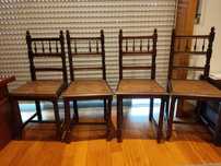 4 Cadeiras antigas