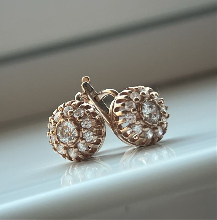 Золотые серьги ,малинки.Золоті сережки ,малинки