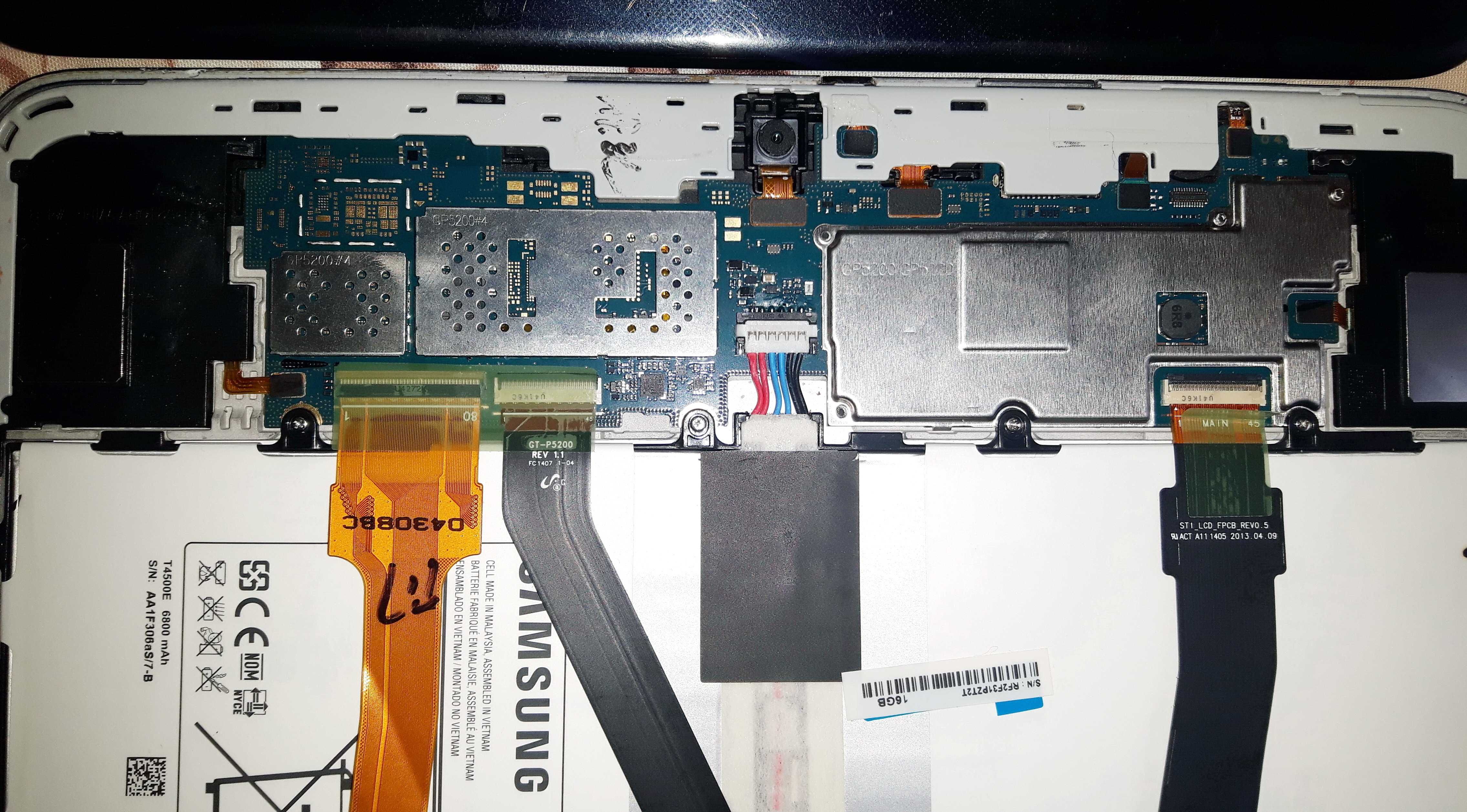 Планшет Samung Galaxy Tab 3 GT-P5210 под ремонт или на запчасти