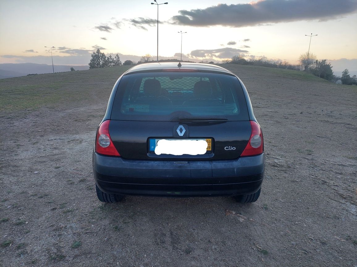 Renault Clio 1.5dci 82cv-2003