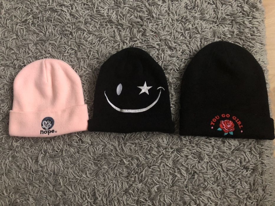 Czapki zimowe beanie na zime