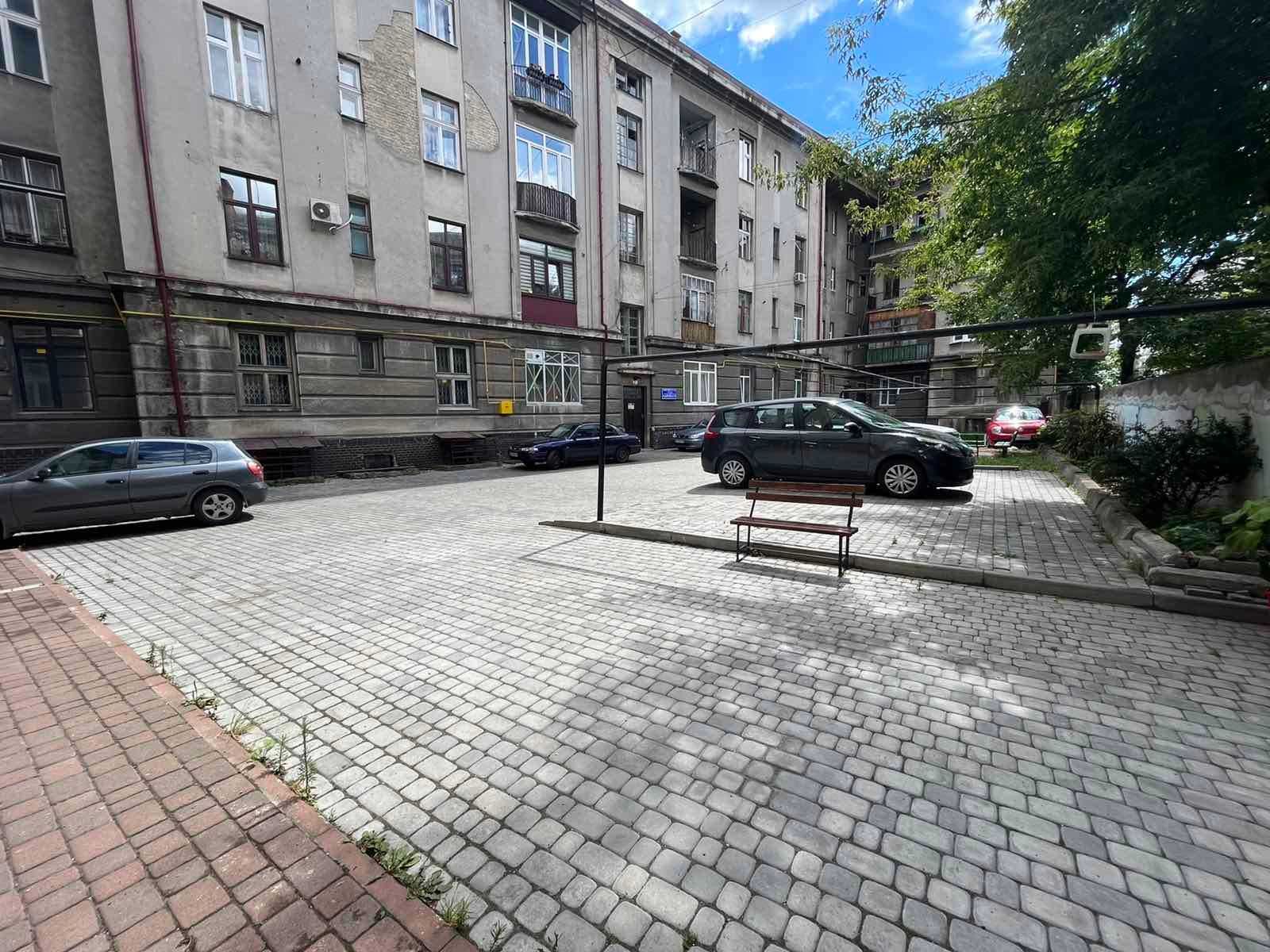 Квартира в польському будинку в центрі міста по вулиці Грюнвальдська