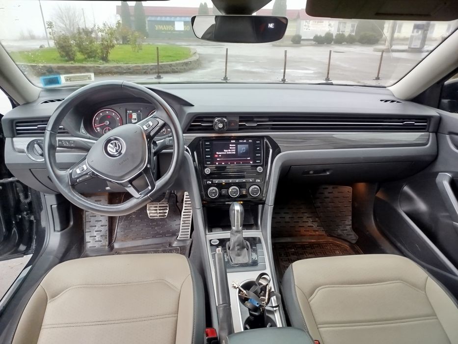 Volkswagen Passat B9 2.0 TSI