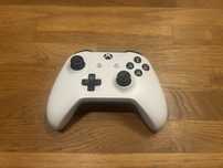 Kontroler xbox one/ xbox series