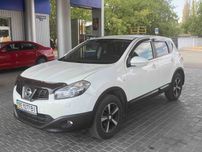 Nissan Qashqai 2011 року 1.6 л. /бензин