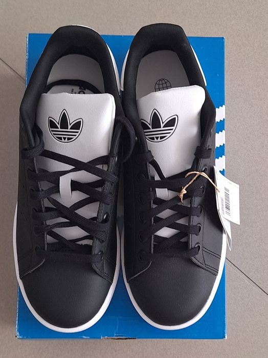 ADIDAS STAN SMITH J
Rozmiar 38
Cena: 150zł.