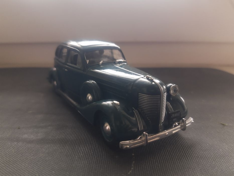 Модель ЗИС-101 / ЗИС-101А (1:43)