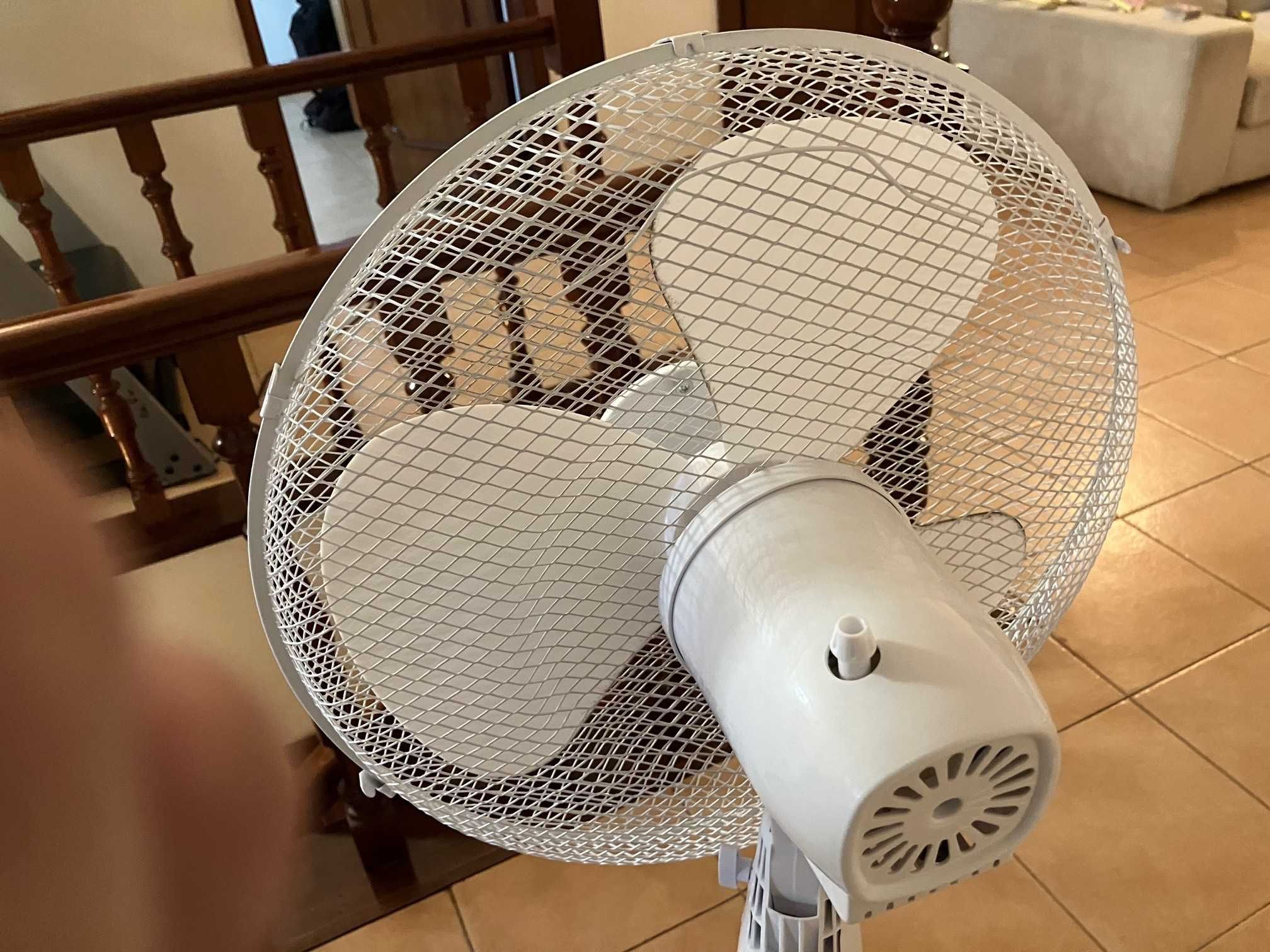 Ventoinha de pé, 3 velocidades