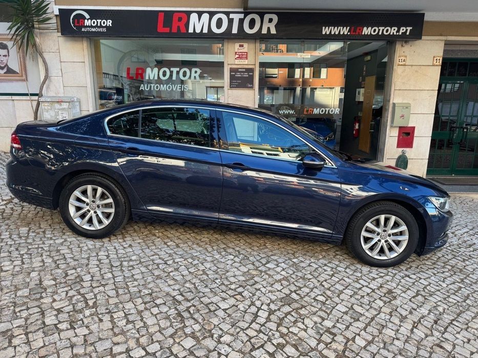 VW Passat 1.6 TDI Highline DSG