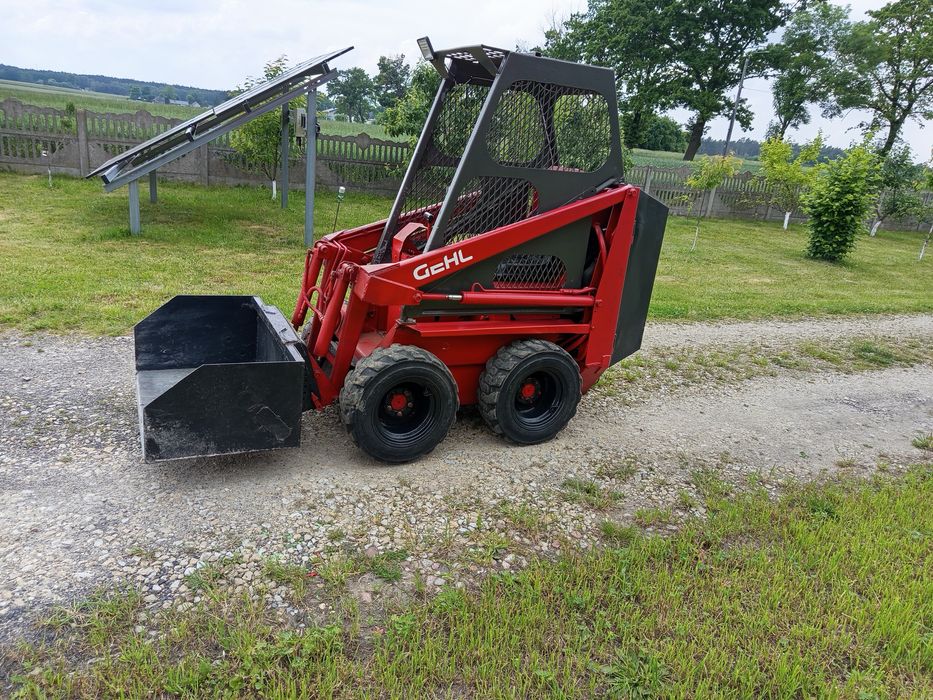 Miniładowarka ładowarka bobcat gehl weideman case Kubota