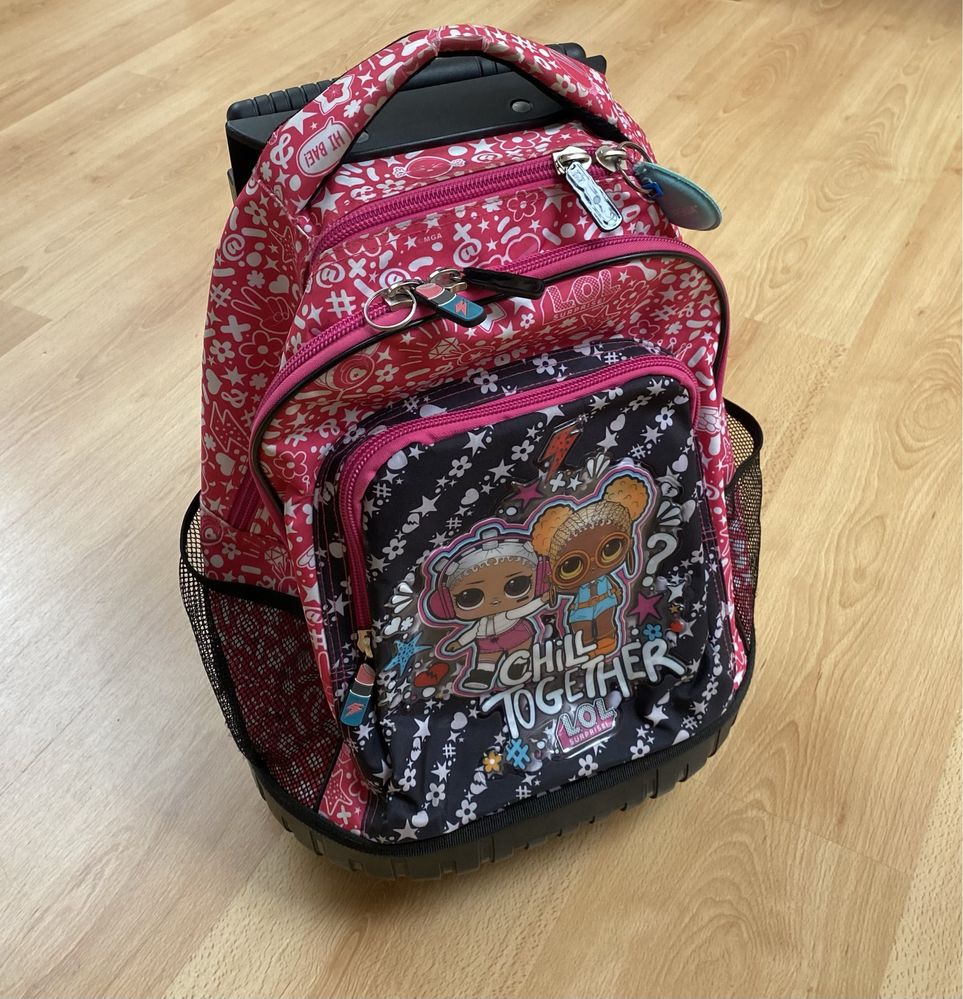 mochila lol surprise