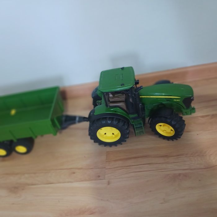 Traktor i przyczepa bruder