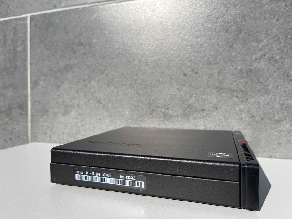 Системний блок Lenovo M715q/Ryzen 5 Pro 2400/16Gb/256Gb/Windows 10 Pro