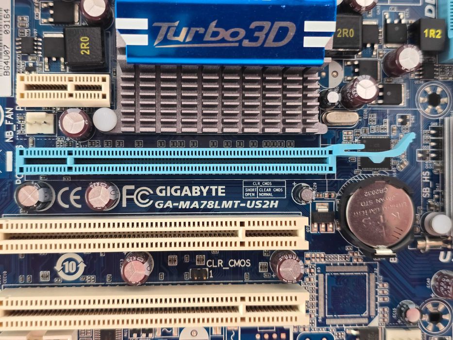 Материнська плата Gigabyte GA-MA78LMT-US2H AM3 (DDR3, HDMI) та інші