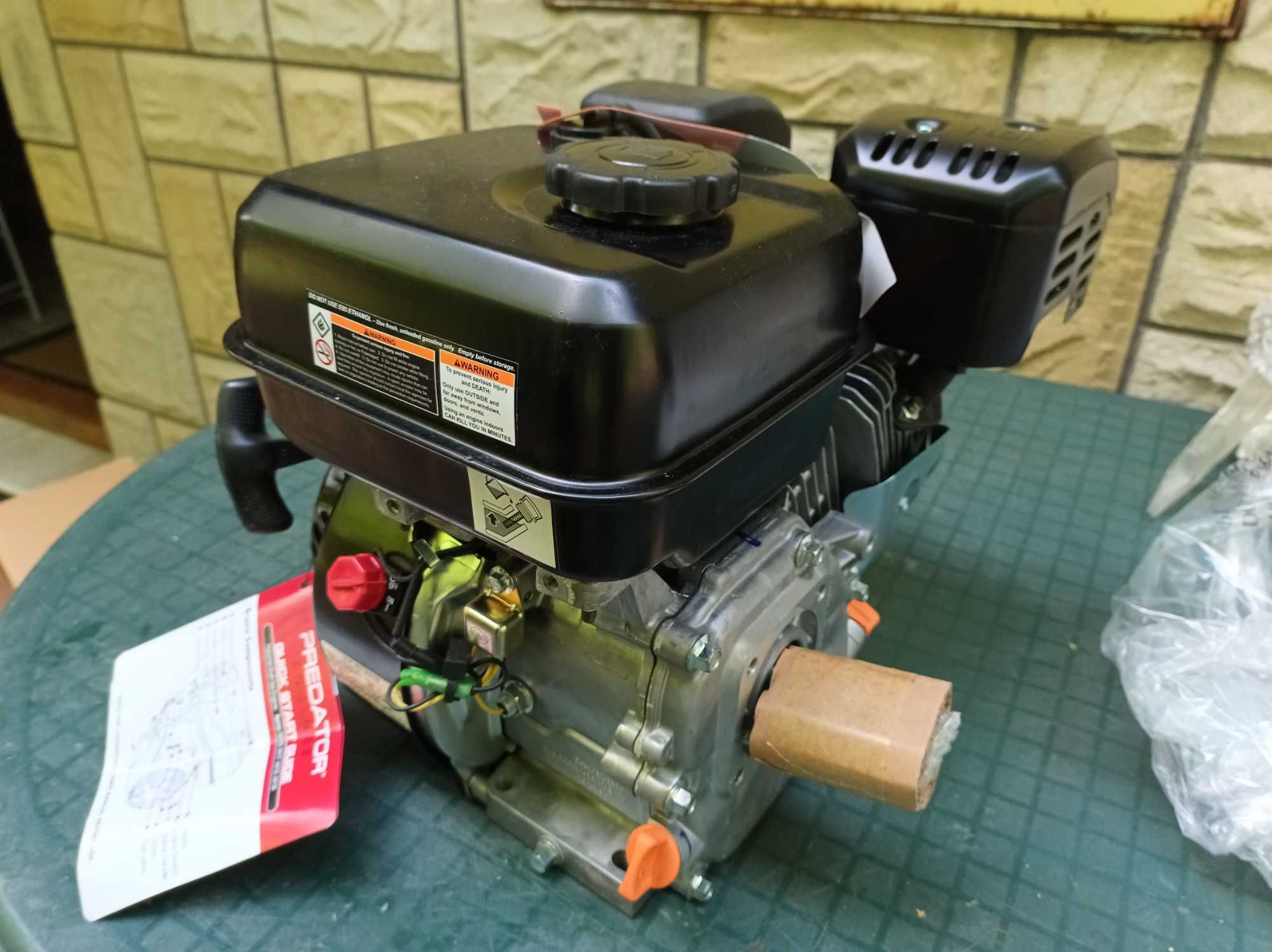 Silnik spalinowy predator 212cc wałek mocny