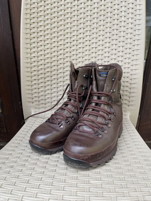 Берци британські розмір 11 М