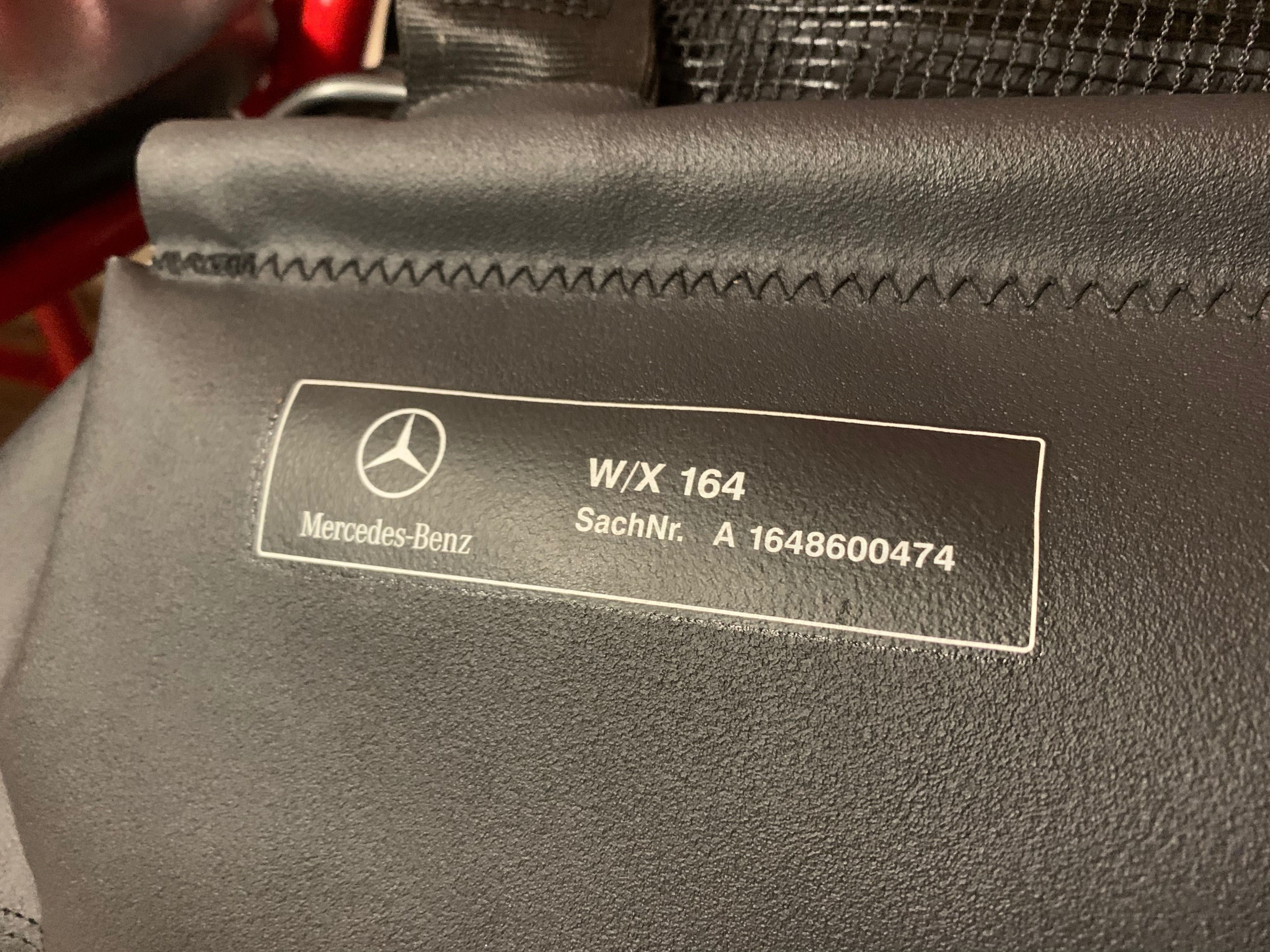 Шторка багажника Mercedes Ml Gl w164