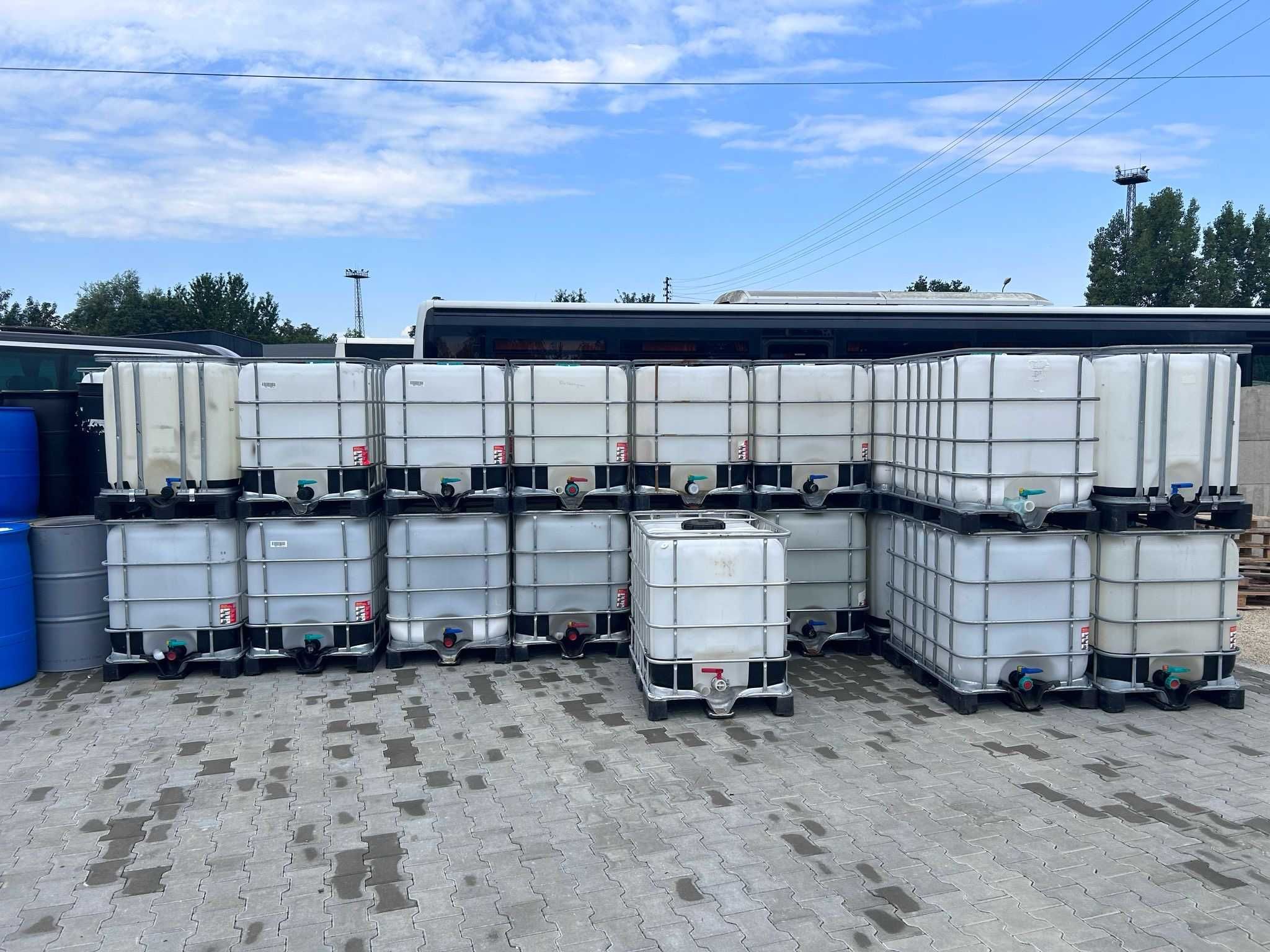 Zbiornik na wodę IBC 600 l