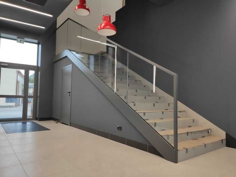 Schody balustrady drzwi loft konstrukcjie stalowe usługi spawalnicze