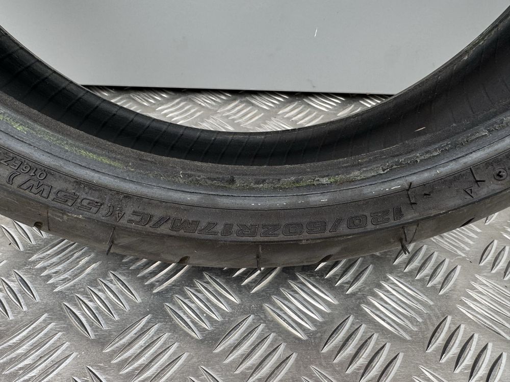 Opona bridgestone battlax 120 70 ZR17
