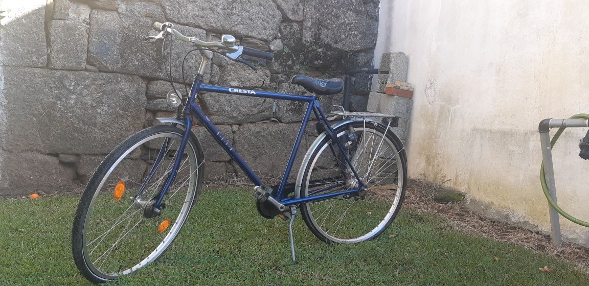 Bicicleta de Senhora e Homem