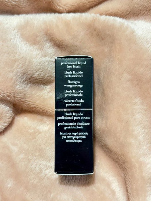 Giorgio Armani A-Line Neo Nude Blush nr. 30 Róż w kremie 3.9 ml